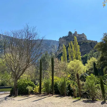 Vue Sur La Sorgue * Fontaine-de-Vaucluse